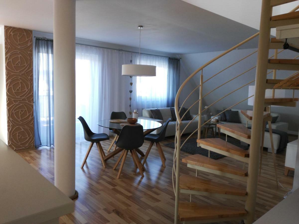 Ferienwohnung Prestige 1 FDH Eksteriør billede